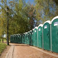 portable-potty-bulk-lineup